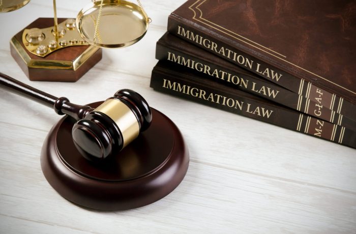 política